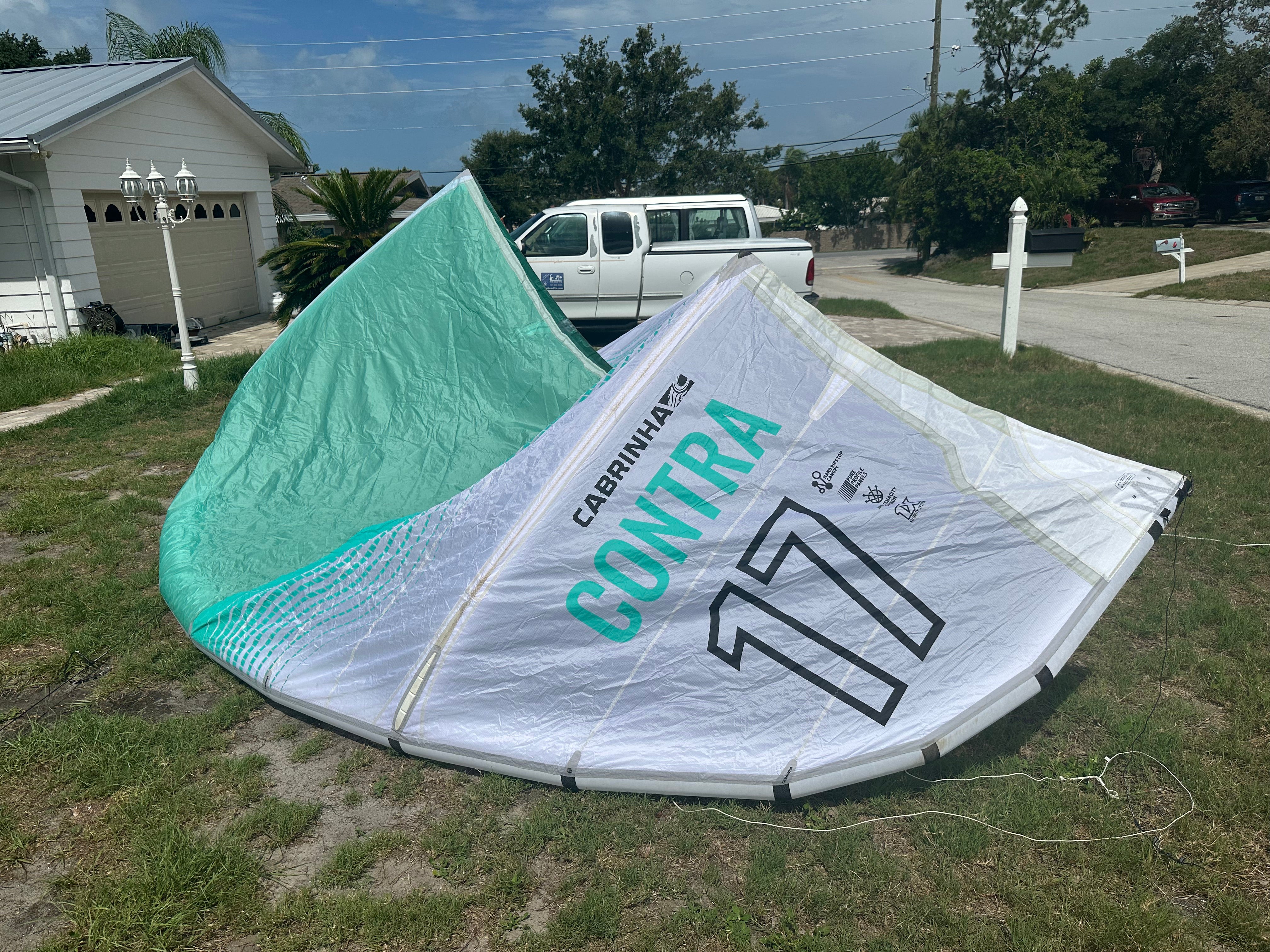 2021 Cabrinha Contra 3 Strut Kite 17m - Green/White